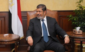 President Khalifa Invites Morsi to Visit UAE