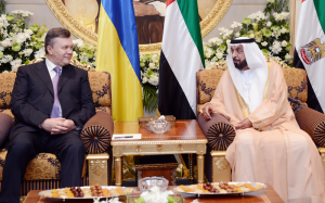 President Khalifa Holds Bilateral Talks with Ukrainian President
