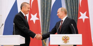 Putin Visits Turkey to Boost Trade & Energy Deals