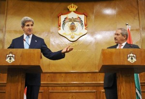 Kerry wins Arab Backing on Mideast Peace Effort
