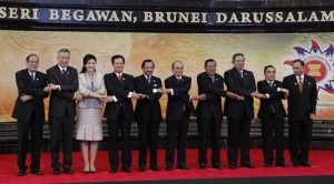 Japan, Asean Pledge to Boost Ties