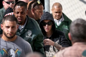 Bieber to be formally charged in LA