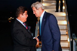 Kerry in Kabul on key mission
