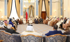 Bahraini PM underlines keenness to boost citizens' welfare