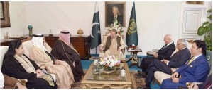 Pakistan, Bahrain to cooperate in different sectors