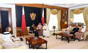 Premier stresses Bahrain-US strategic partnership