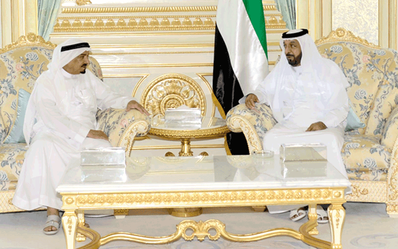 President Khalifa meets Sheikh Humaid bin Rashid
